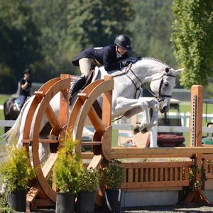 Meet your Posher, Adrienne